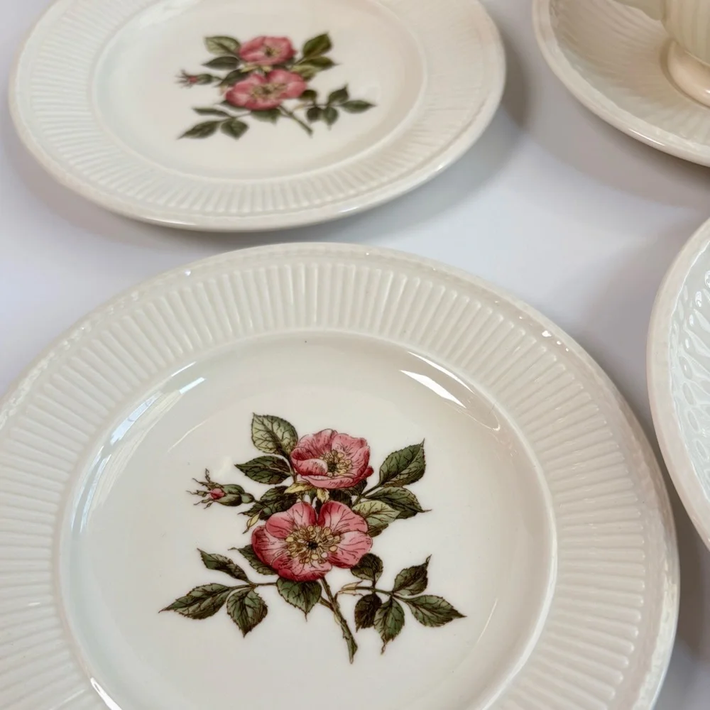 Vintage Wedgwood Briar Rose Tableware Plates, Bowls, Cup, Saucers Set‎ (10)